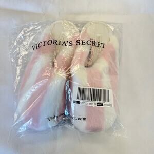Victoria's Secret Pink & White Iconic Stripe Plush Slippers Size Medium